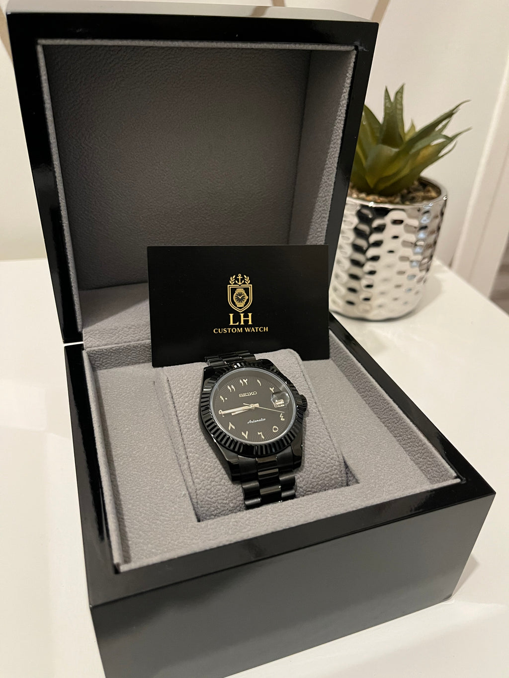 Seikustom Al-Waqt Black Edition