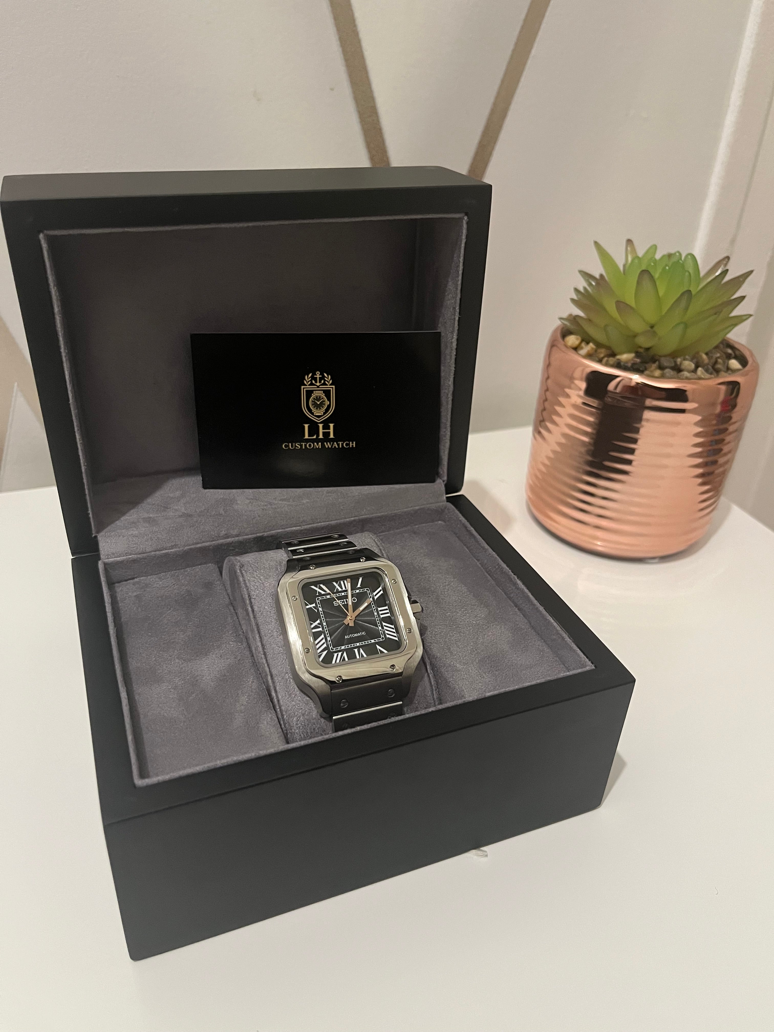 Seikustom Nero Square